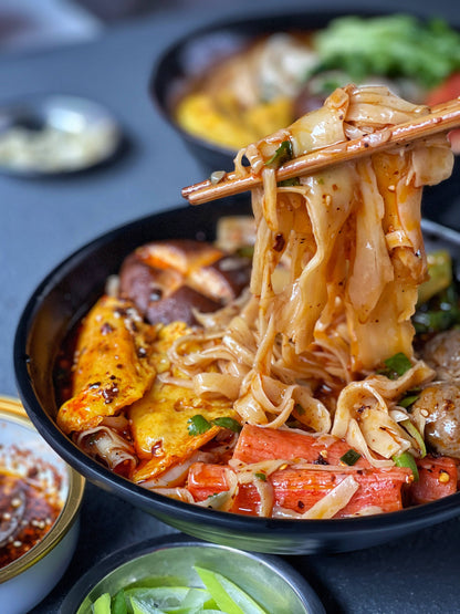 FIVE MINUTE MEAL- Spicy Hotpot Noodles