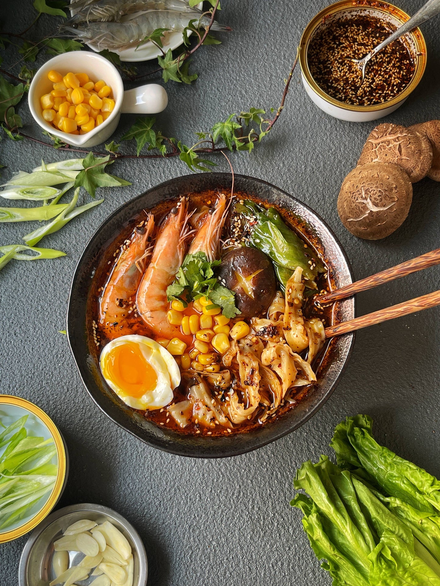 FIVE MINUTE MEAL- Spicy Hotpot Noodles